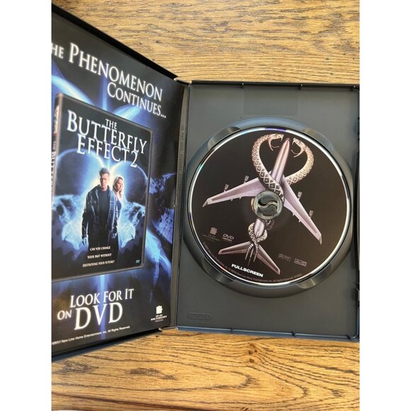 Title: Snakes On A Plane Samuel L. Jackson 2006 DVD Fullscreen Edition Pre-Owned - Picture 2 of 4